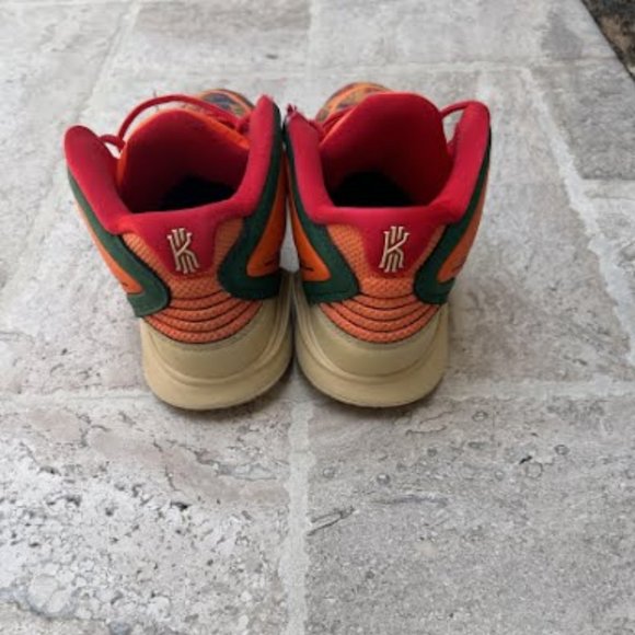 KD 15+Kyrie Infinitys main image 5